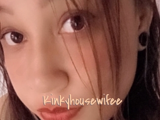 Kinkyhousewifee