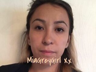 MiaGreyGirl_Xx