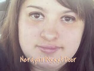 NerdyGirlNxxxtDoor