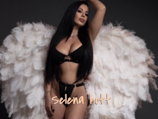 Selena_hott