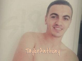 TaylorAnthony Salopes de 18 ans